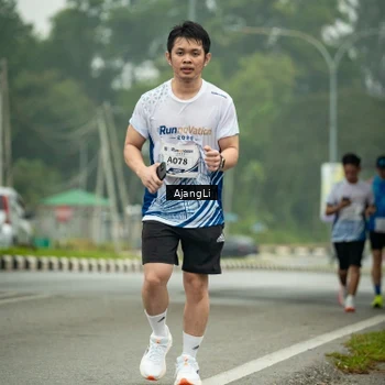 Runner Photo 8839152