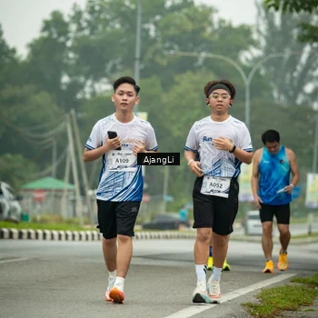 Runner Photo 8839155
