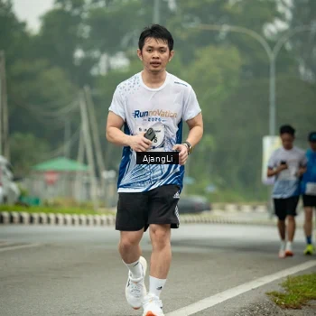 Runner Photo 8839159