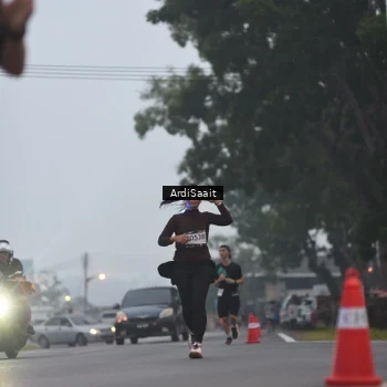 Runner Photo 8839164