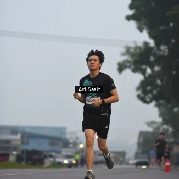 Runner Photo 8839231