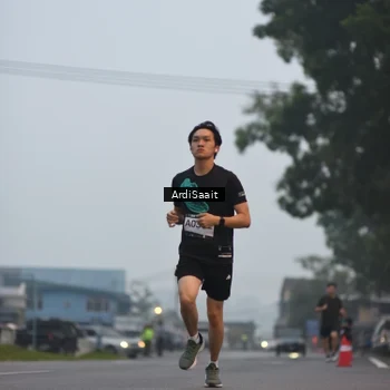 Runner Photo 8839244