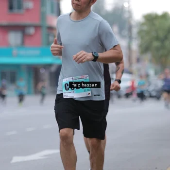 Runner Photo 8839270