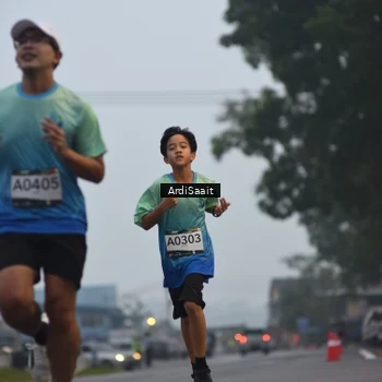 Runner Photo 8839292