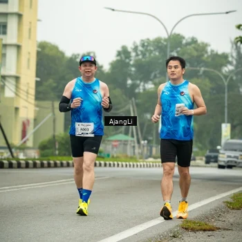 Runner Photo 8839301