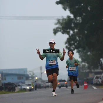 Runner Photo 8839356