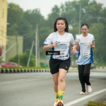 Runner Photo 8839376