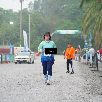 Runner Photo 8839383