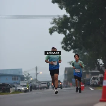Runner Photo 8839384
