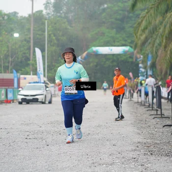 Runner Photo 8839401