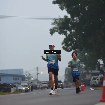 Runner Photo 8839423