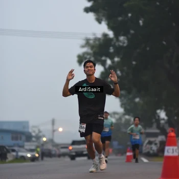 Runner Photo 8839424