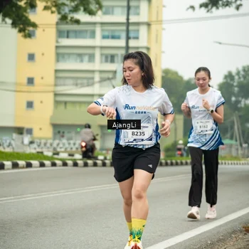 Runner Photo 8839428