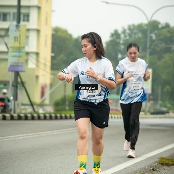 Runner Photo 8839431