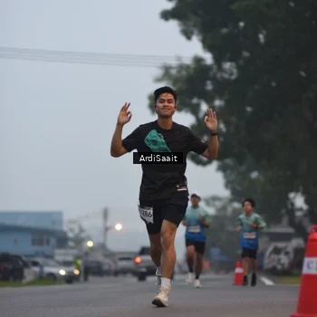 Runner Photo 8839535