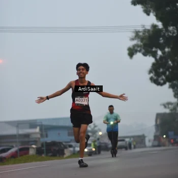 Runner Photo 8839551