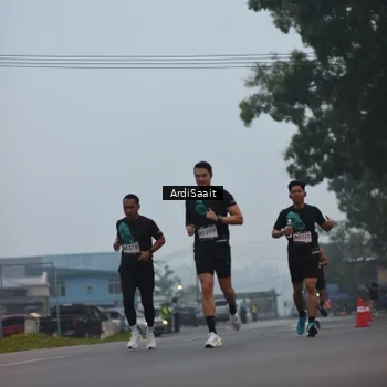 Runner Photo 8839621