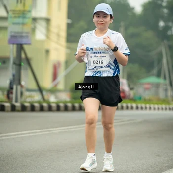 Runner Photo 8839653