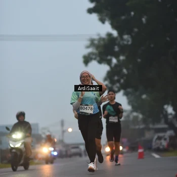 Runner Photo 8840000