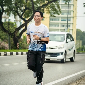Runner Photo 8840036