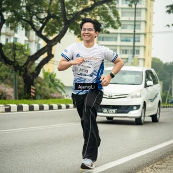 Runner Photo 8840038