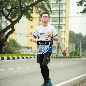 Runner Photo 8840074