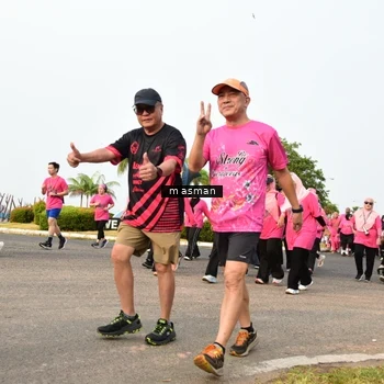 Runner Photo 8840110