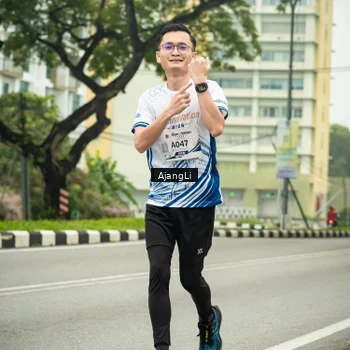 Runner Photo 8840135