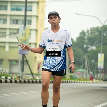 Runner Photo 8840165