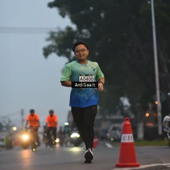 Runner Photo 8840209