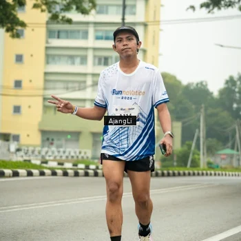 Runner Photo 8840210
