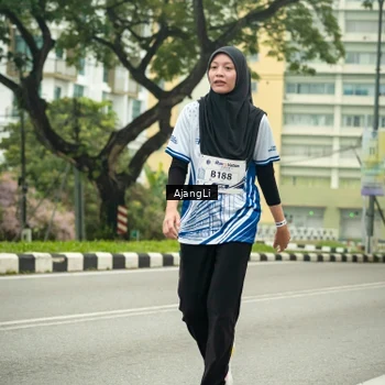 Runner Photo 8840331