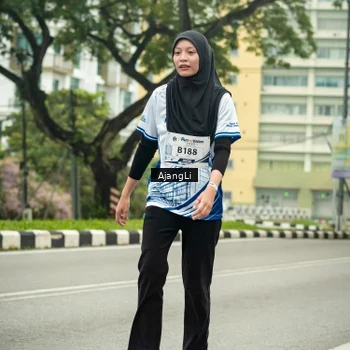 Runner Photo 8840354