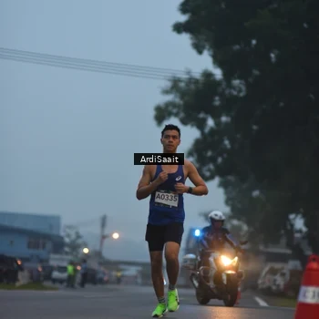 Runner Photo 8840377