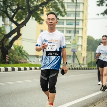 Runner Photo 8840461