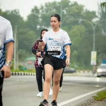 Runner Photo 8840495