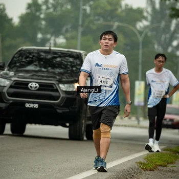 Runner Photo 8840741