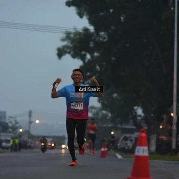 Runner Photo 8840743