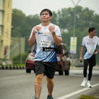 Runner Photo 8840823