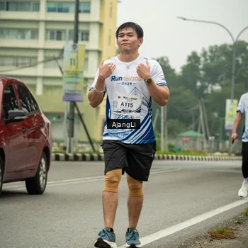 Runner Photo 8840838