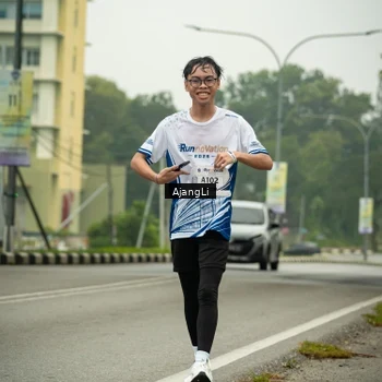 Runner Photo 8840942