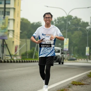 Runner Photo 8840946