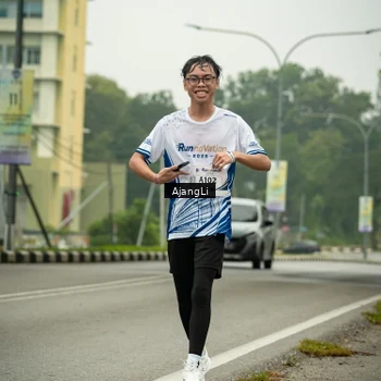 Runner Photo 8840949