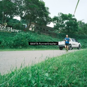 Runner Photo 8840953