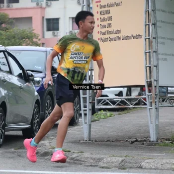 Runner Photo 8840968