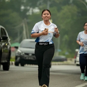 Runner Photo 8840987