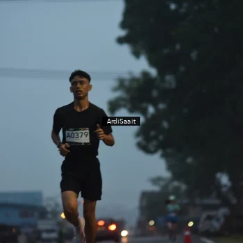Runner Photo 8840999