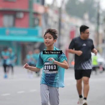 Runner Photo 8841012