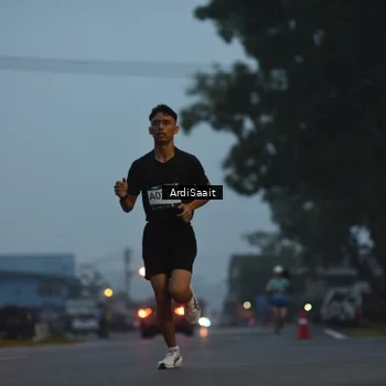 Runner Photo 8841015