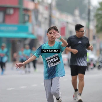 Runner Photo 8841020